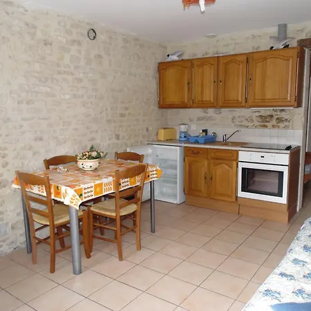 Maison En Pierre Port-en-Bessin-Huppain