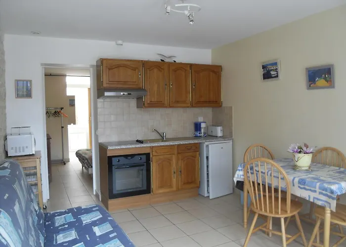 Apartment Maison En Pierre Port-en-Bessin-Huppain